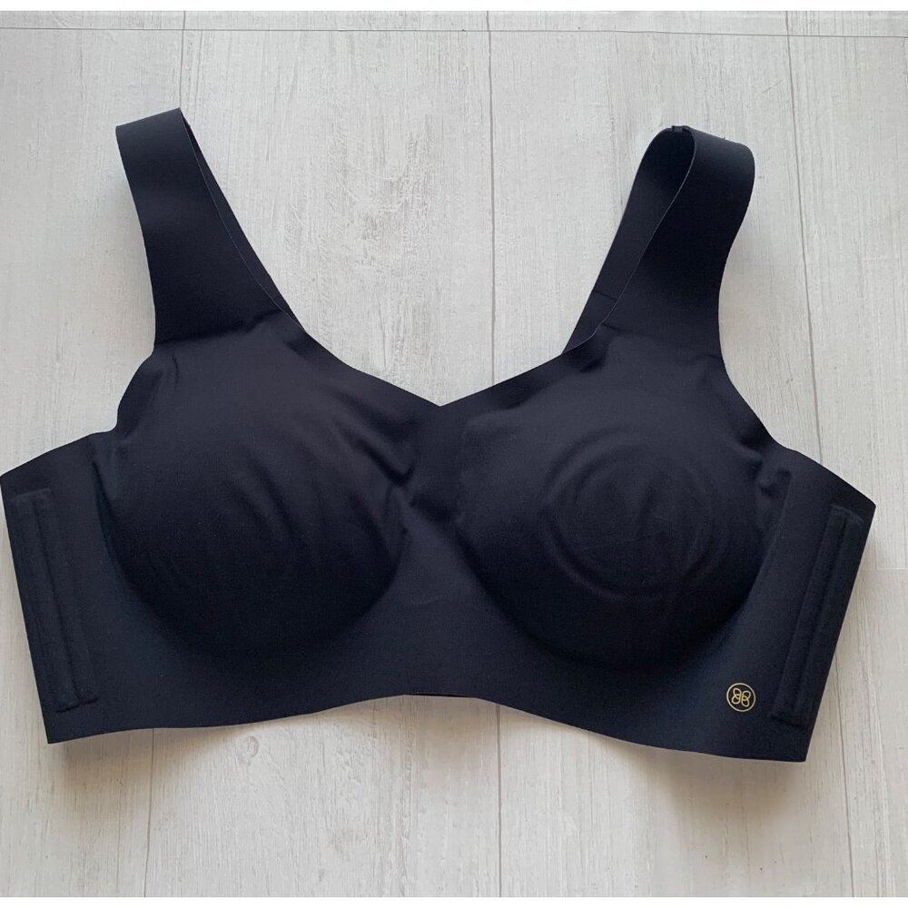 Honey love Pullover V-Neck Bra, Wireless, White 1X